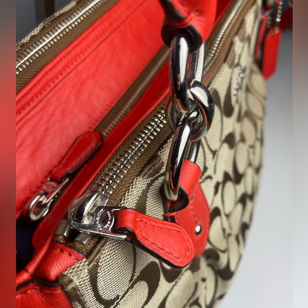 $25 LS Coach Colette Red & Khaki Signature Carryall w/COA - Picture 9 of 16